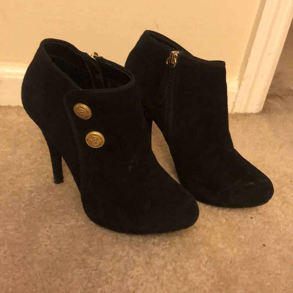 Black heels